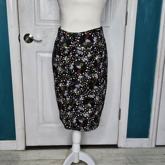 Lularoe Cassie Skirt Small Black green blue floral - Picture 2 of 13